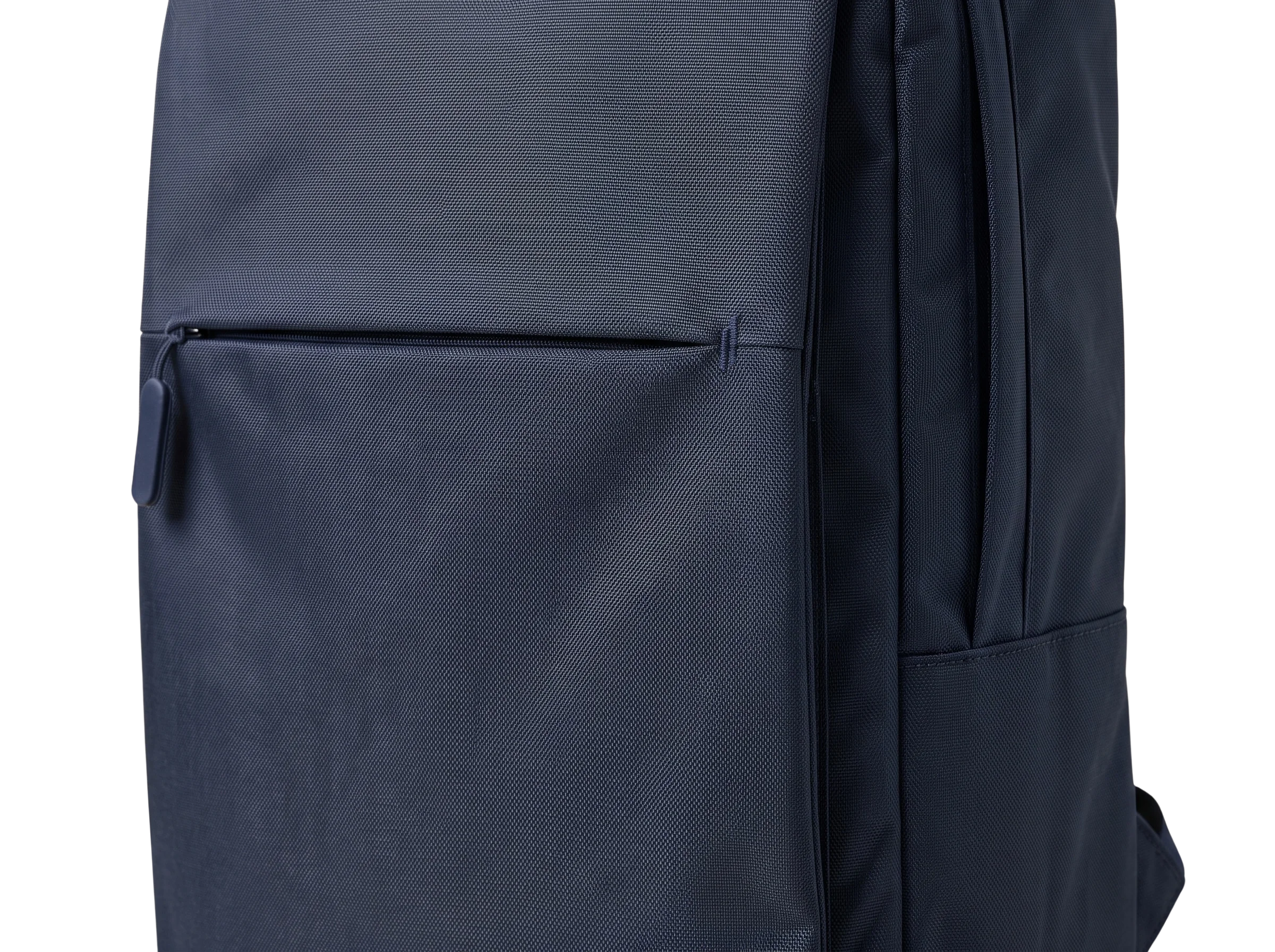 Mochila personalizada: compartimentos e bolsos
